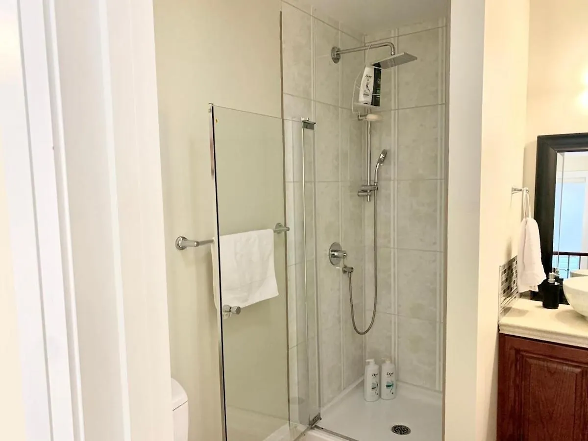 Apartmán Spacious 6 Beds 3 Baths Home In Central Wifi Parking Ac Edmonton