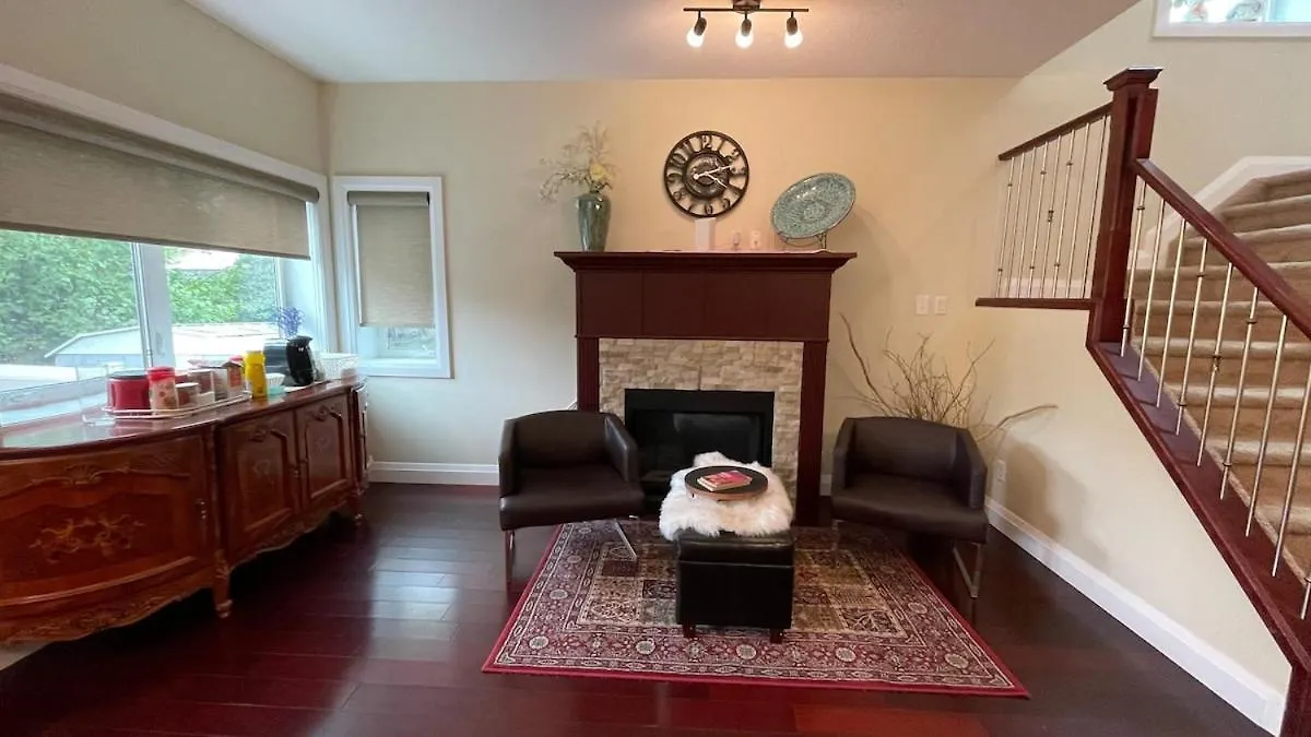 Apartmán Spacious 6 Beds 3 Baths Home In Central Wifi Parking Ac Edmonton Kanada