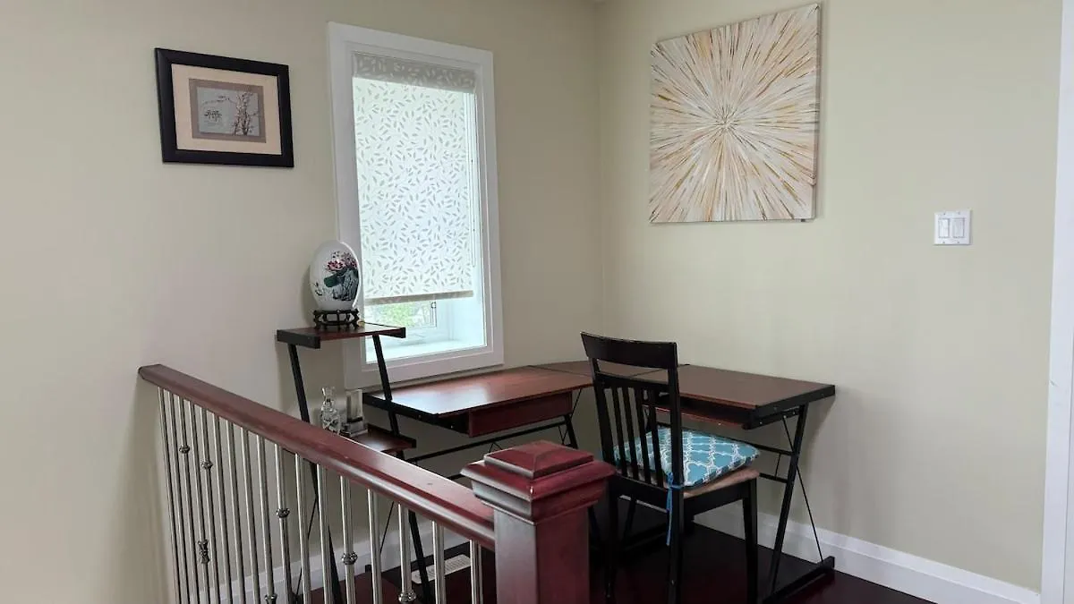 Spacious 6 Beds 3 Baths Home In Central Wifi Parking Ac Edmonton